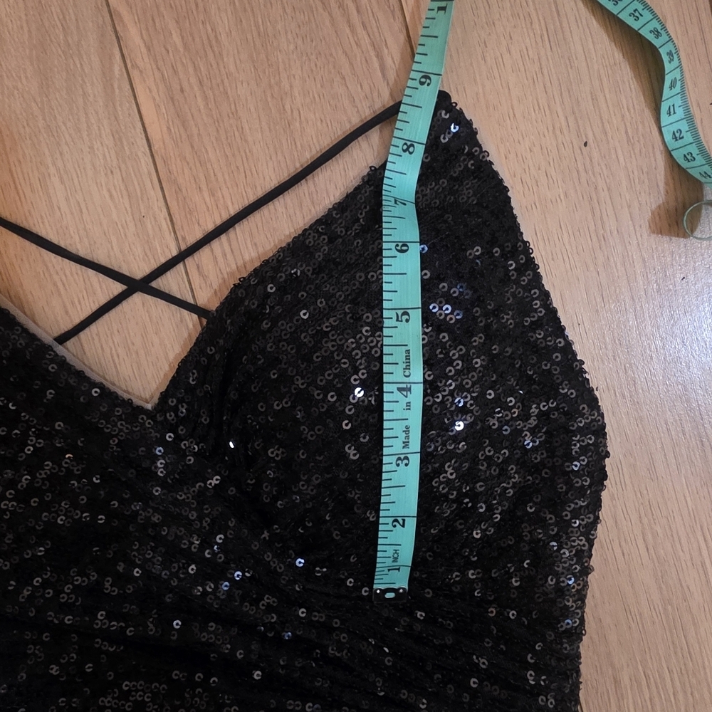 Cinderella Divine Sequin Gown- L - Picture 15 of 15